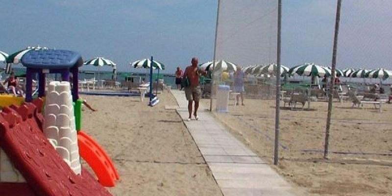 Hotel Rugantino Cesenatico Buitenkant foto