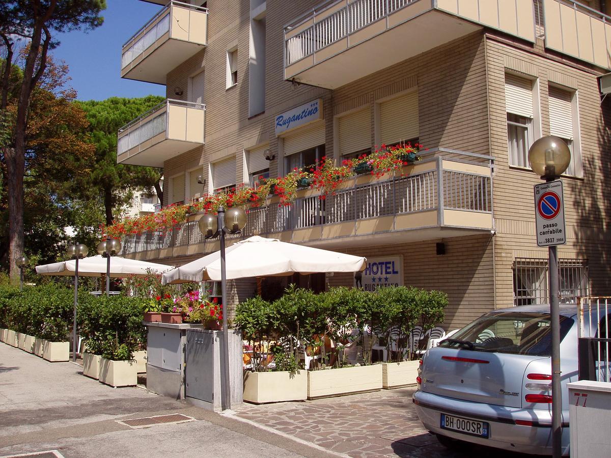 Hotel Rugantino Cesenatico Buitenkant foto