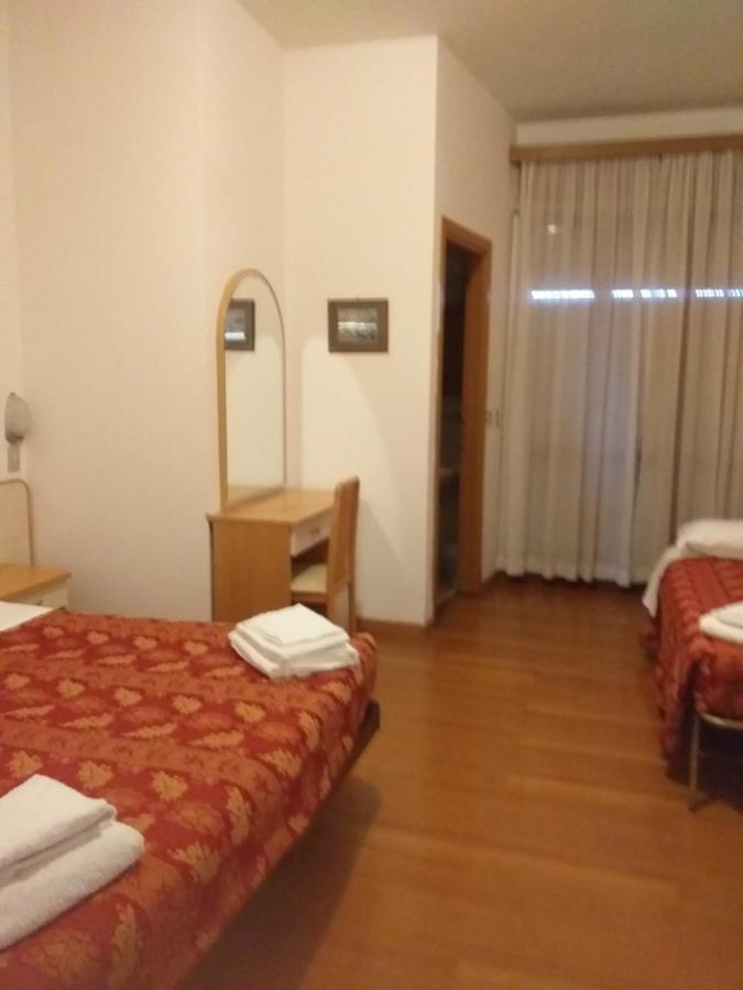 Hotel Rugantino Cesenatico Buitenkant foto